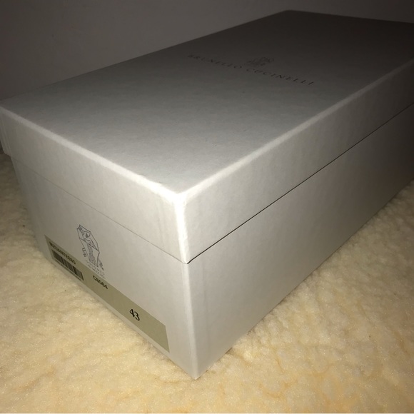 Brunello Cucinelli Empty Show Box with Dust Bags - Picture 7 of 12